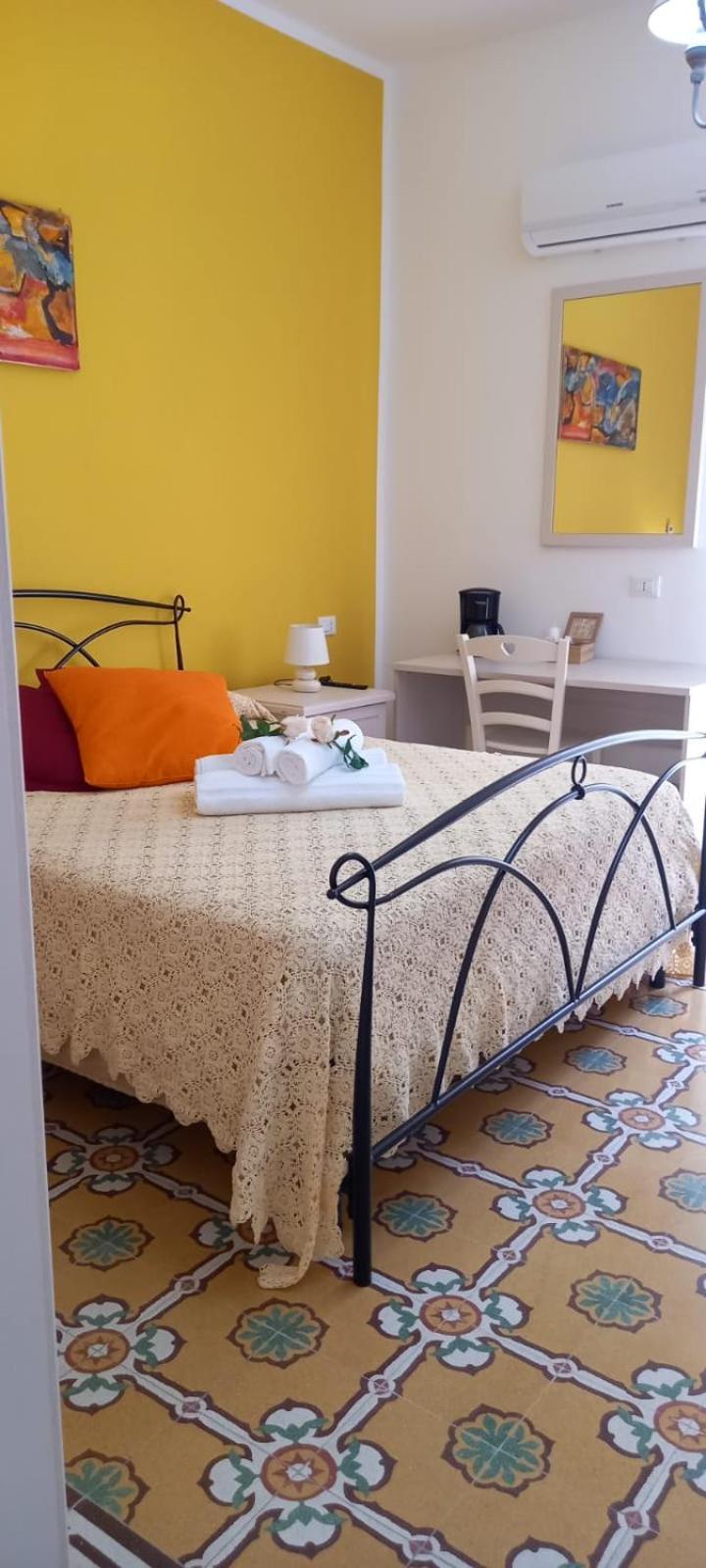 Bed and Breakfast Regina Stella Lascari Exteriér fotografie